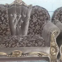 مبل ۷نفره طرح سلطنتی همراه میز بزرگ ویک کوچیک|مبلمان خانگی و میز عسلی|فولادشهر, فولادشهر|دیوار