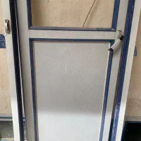 درب حمام دستشویی