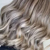 رنگ ولایت|خدمات آرایشگری و زیبایی|ساری, |دیوار