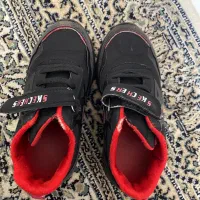 کفش بچه گانه