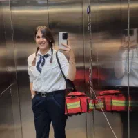 تزریقات در منزل ویزیت پزشک سرم رادیولوژی فصدخون