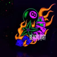 تابلو بلکلایت با طرح مربوط به بیلیارد Blacklight