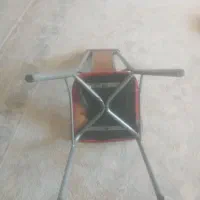 صندلی فلزی|صندلی و نیمکت|برخوار, |دیوار