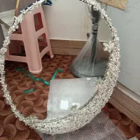 اینه بزرگ