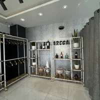 ویترین شلف دار دیواری رگال خور