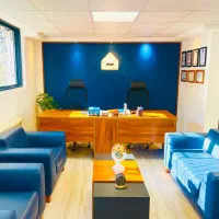 ۱۰۰متر مغازه صفر ۲طبقه در مجتمع ارغوان گلسار