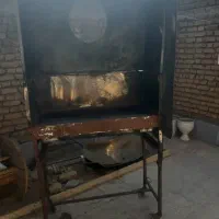 یه عدد منقل رستورانی چرخدار کاملا سالم