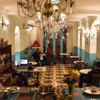 700 متر عمارت ویلایی مناسب کافه رستوران/گالری/کتاب|اجارهٔ مغازه و غرفه|تهران, فرمانیه|دیوار