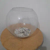 میز خاطره و تنگ بزرگ ماهی ۶۰۰