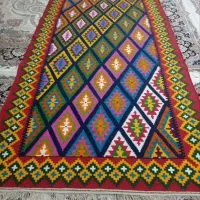 گلیم فرش دستبافت طرح یاقوت