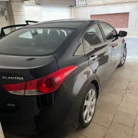 ماشین النترا مشکی متالیک