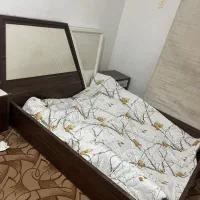 تخت دونفره و میز آرایشی|تخت و سرویس خواب|اهواز, زیتون کارمندی|دیوار