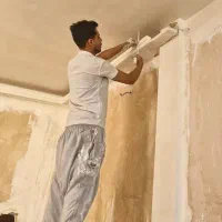 گچ کاری لکه گیری ابزار نور مخفی