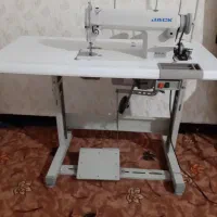 چرخ‌خیاطی‌جک
