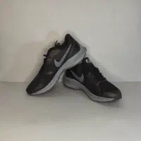 کتونی اورجینال ویتنام|کیف، کفش، کمربند|حمیدیا, |دیوار