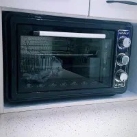 توستر کاملا نو فروش فوری