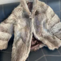 پالتو|لباس|محمدشهر, محمدشهر|دیوار