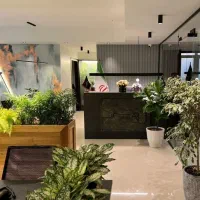 استخدام منشی خانم در دفتر شرکت