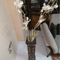 گلدان و گل
