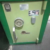 گاو صندوق بزرگ سنگین