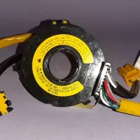 دسته سیم و ایربگ‌ و کامپیوتر