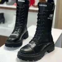 بوت بالنسیاگا سایز۳۹ نو نو یکبار استفاده شده