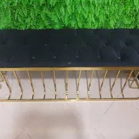 یک عدد نیمکت