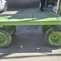 گاری چهار چرخ