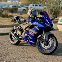 یاماها R15