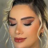 نیاز به مدل میکاپ رایگان