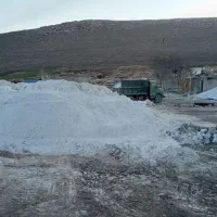اهک سرندی *صنعتی* کلوخه|عمده‌فروشی|منوجان, |دیوار