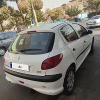 206 مدل ۹۸ کم کارکرد|خودرو سواری و وانت|کرج, گلشهر|دیوار