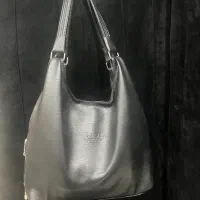 کیف زنانه پیدا شده