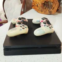 PS4 slim