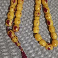 فروش تسبیح سندلوس کهربا کهنه