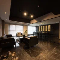 ۲۵۰ متر ، ولیعصر ، حیاط دربستی ، مشاغل خدماتی