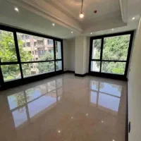 ۹۰ متر ۲ خواب ۲ نبش سالن سراسر پرده خور