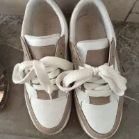 کفش مجلسی و اسپورت|کیف، کفش، کمربند|برخوار, |دیوار