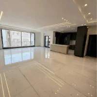 آپارتمان ۲۴۰ متری ۳ خواب / نوساز / گلسار