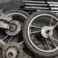 یک سری وسایل موتورسیکلت|قطعات یدکی و لوازم جانبی|همدان, |دیوار