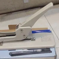 دستگاه منگنه