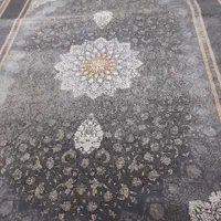 فرش  ۹ متری در حد نو