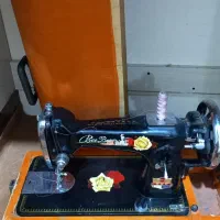 چرخ خیاطی گل تمیز