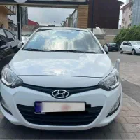 i20