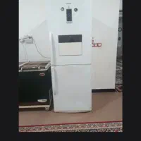 یخچال فریزر. مارک جنرال کاملاً سالم و تمیز است