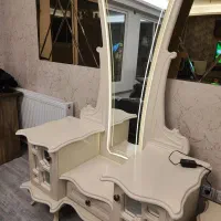 اینه قدی و کنسول