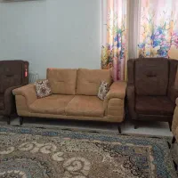 مبل ۷ نفره در حد نو|مبلمان خانگی و میز عسلی|رشت, نیروی دریایی|دیوار