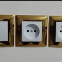 برقکار. برقکشی ساختمان.خوردکاری برقی.رفع اتصالی|خدمات پیشه و مهارت|میبد, |دیوار