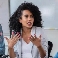 منشی پاره وقت