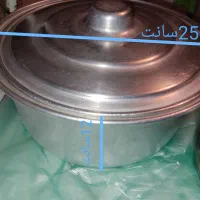 تعدادی لوازم آشپزخانه